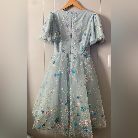 JessaKae Light Blue Floral Midi Dress - Picture 5 of 9